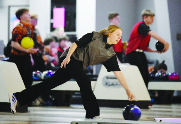 FD bowling teams sweep Waterloo East at home News, Sports, Jobs